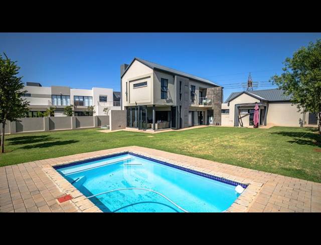 4 BEDROOM HOUSE FOR SALE IN MIDSTREAM MEADOWS